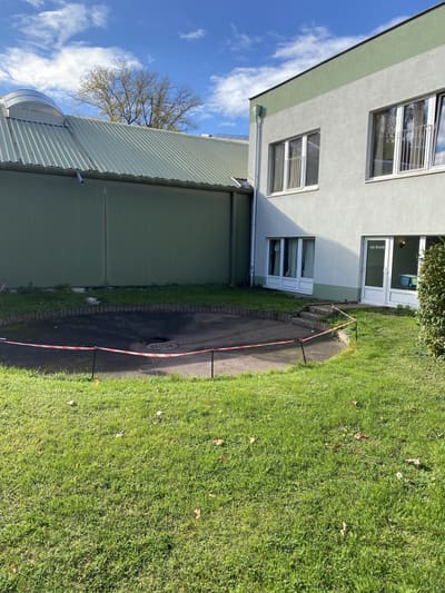 Außenanlagen, Foto 8 von 17 (öffnet in neuem Tab)