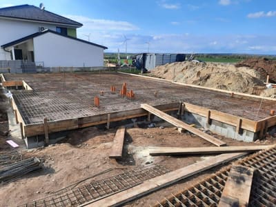Fundamentplatten, Foto 5 von 10 (öffnet in neuem Tab)